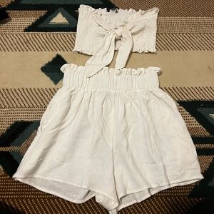 Boutique set - never worn